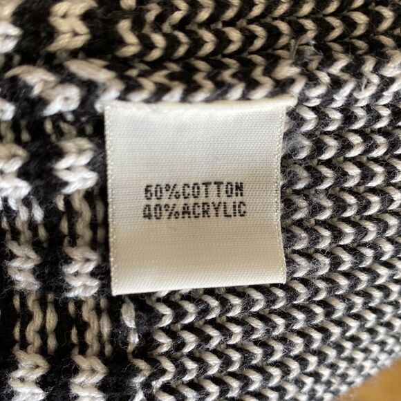 Z Kenneth Cole New York Women’s Medium Long Sleeve Cardigan Pockets Stripes Knit - Picture 9 of 9